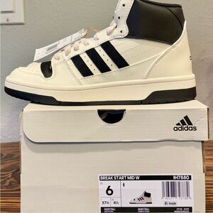 Adidas Break Start Mid W Sneakers, Women’s 6, BNIB